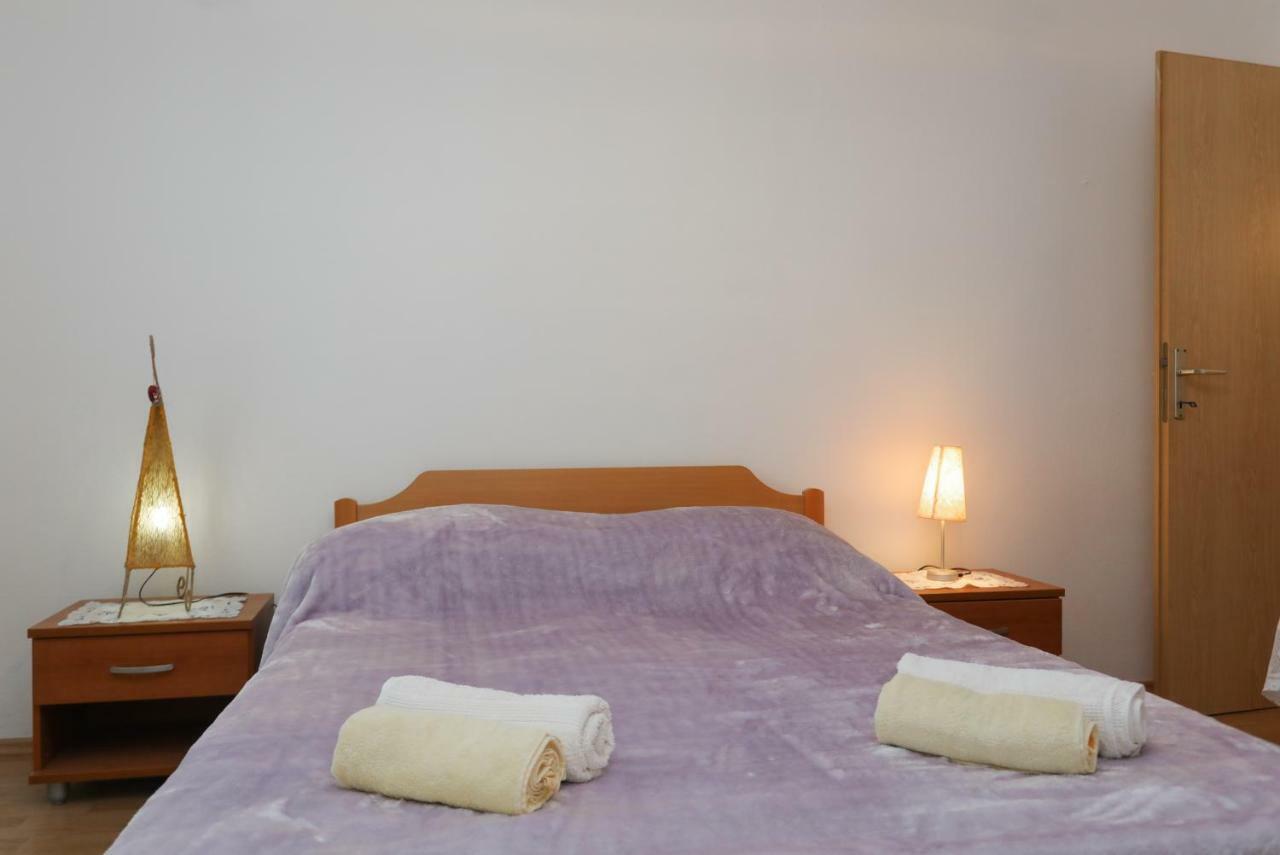Studio Apartment Ana Supetar Eksteriør bilde