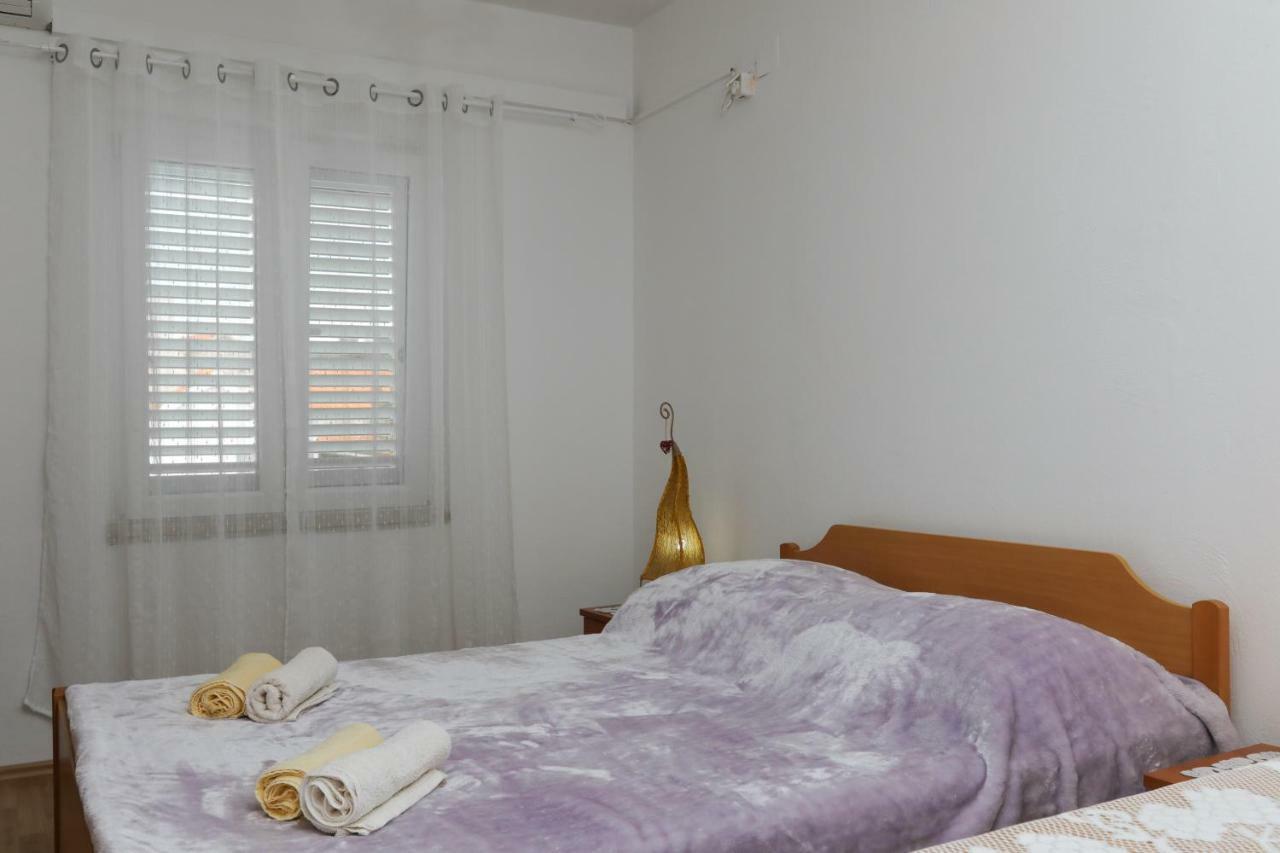Studio Apartment Ana Supetar Eksteriør bilde